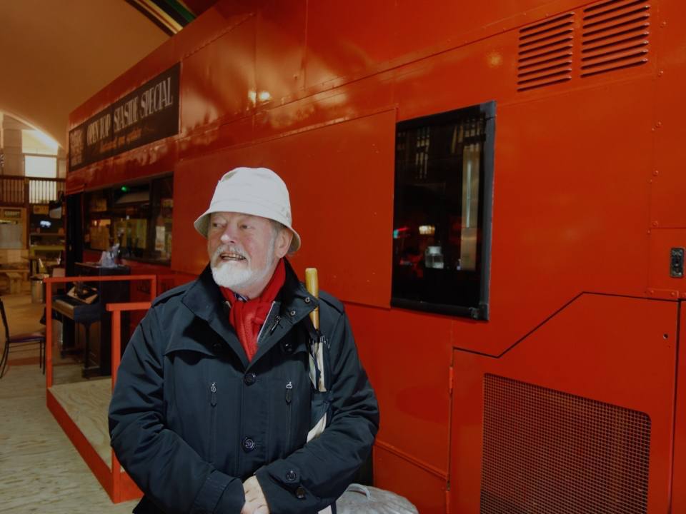 راجر کاردینال و اوتسایدر