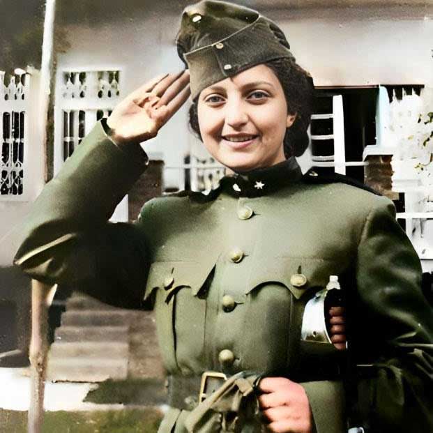 زندگینامه هانا سِنِش