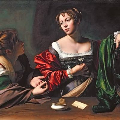 قدیسه یا اغواگر
